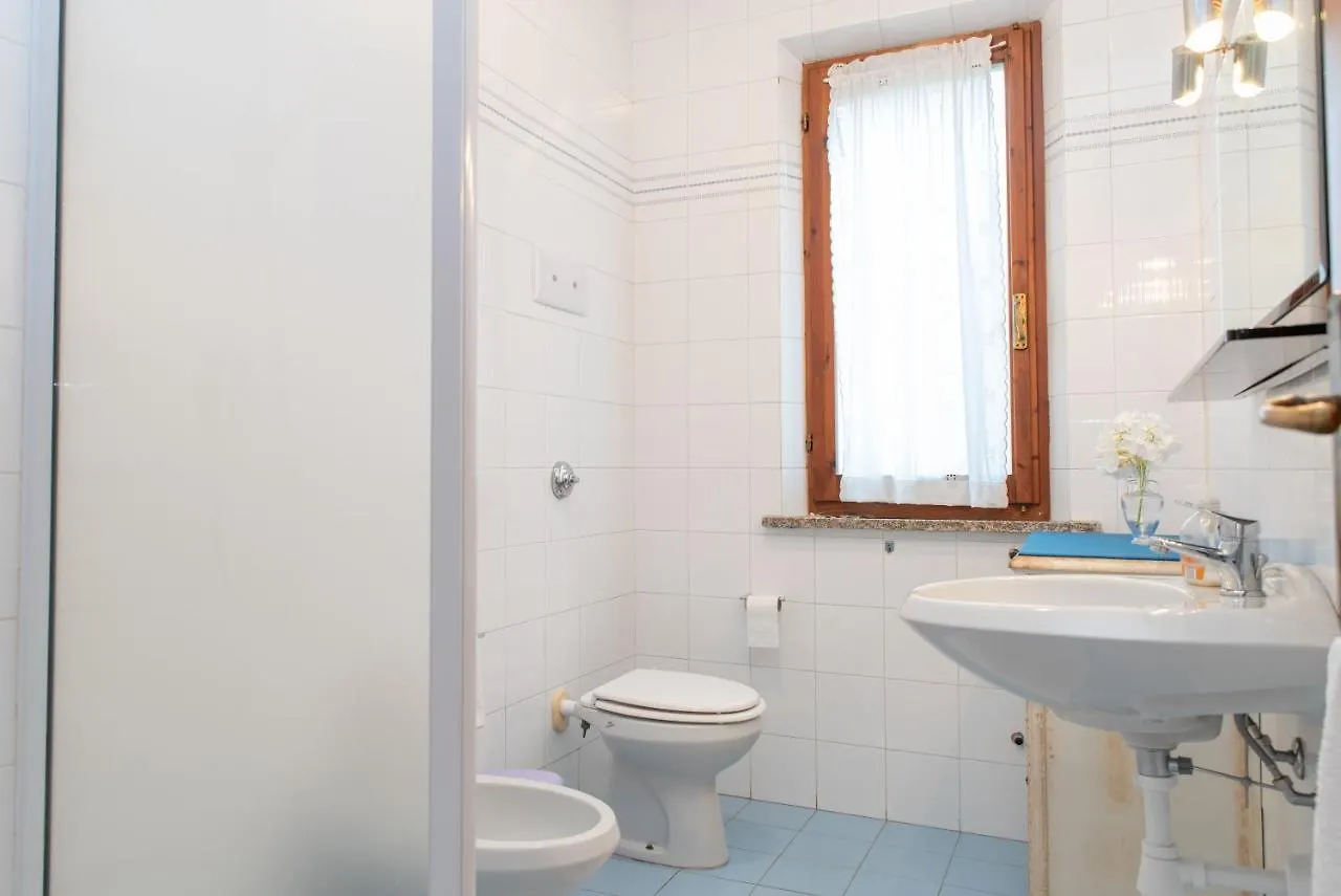 סאן תאודורו Villetta Corbezzolo וילה סאן תאודורו
